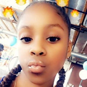 Meet your Posher, Najaiya